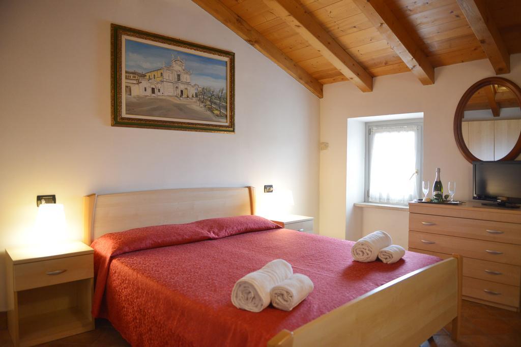 B&B Antiche Mura Puegnago Buitenkant foto